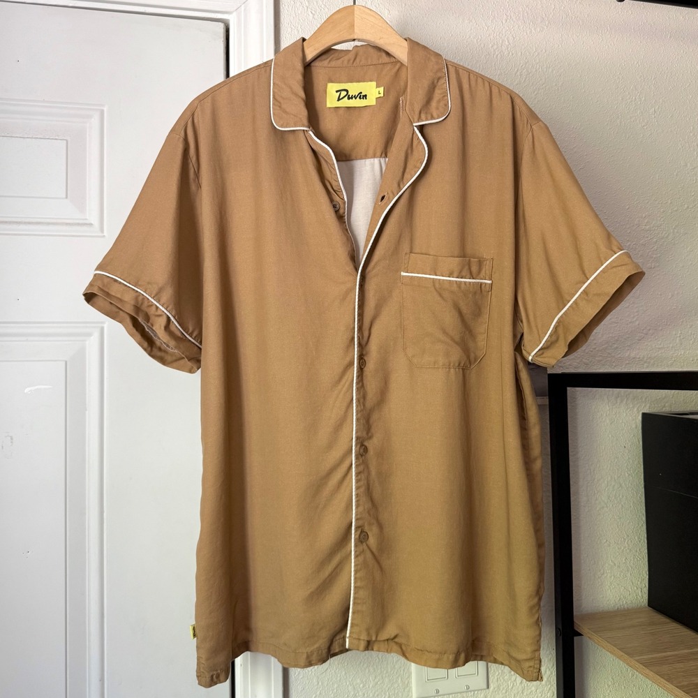 DUVIN khaki tan contrast piping short sleeve button up shirt